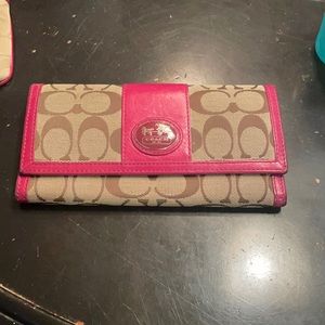Coach wallet
